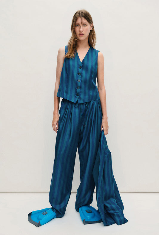 Twill Vest Blue Depths