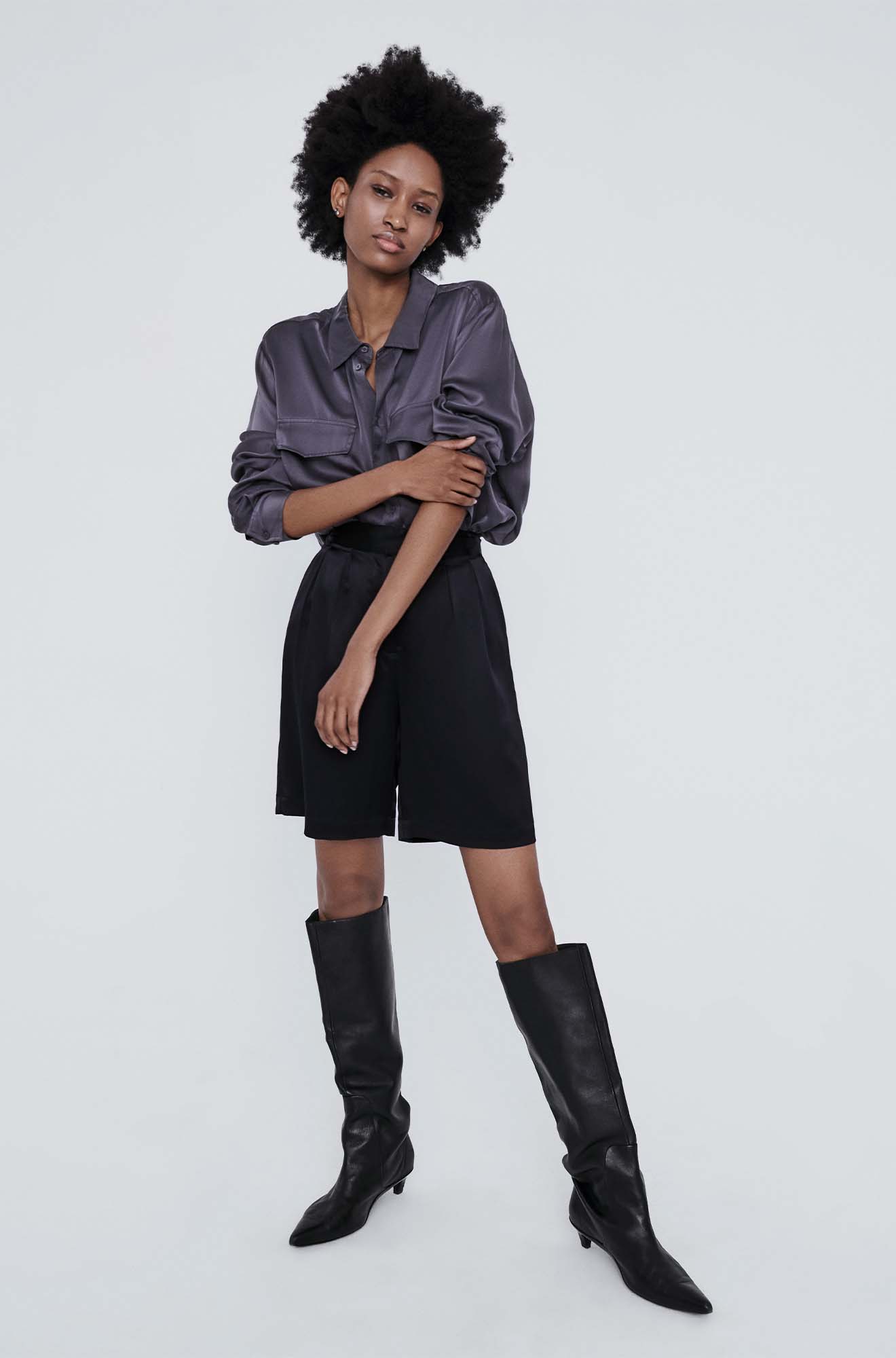 Double Pleated Shorts Black