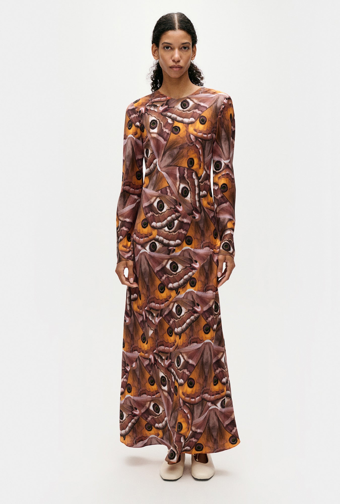 Full Sleeve Bias Dress Wingspan