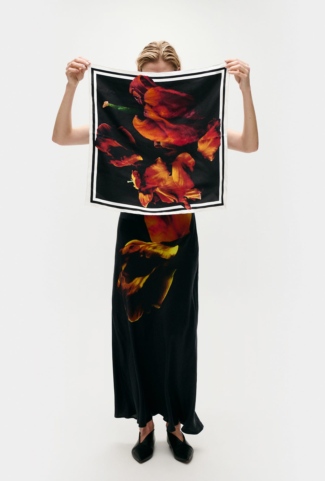 Twill Scarf Tulipa Black