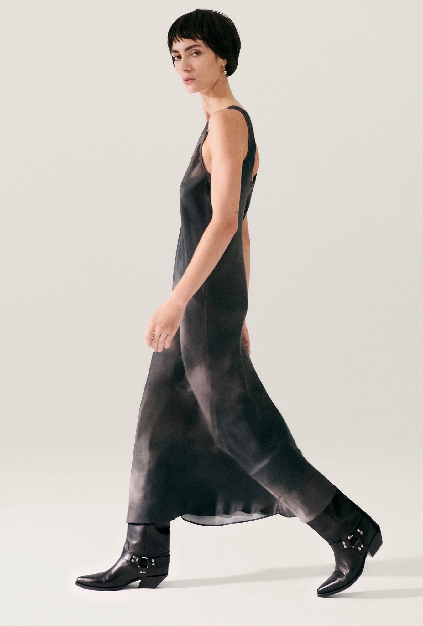Scoop Neck Dress Smoke
