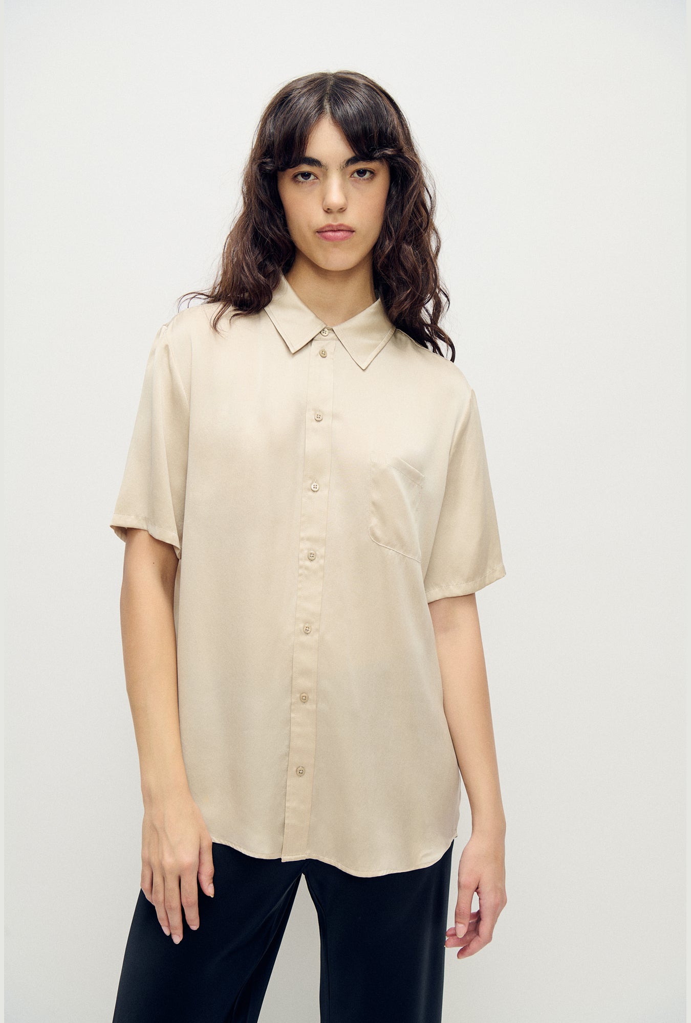 Short Sleeve Boyfriend Shirt Hazelnut