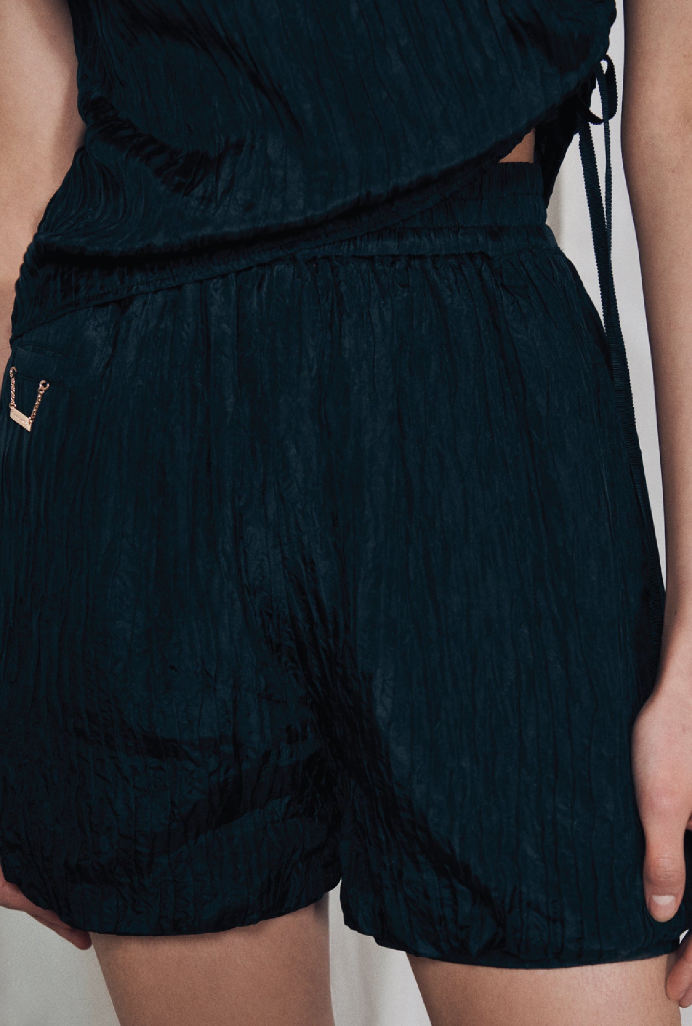 Crinkle Shorts Black