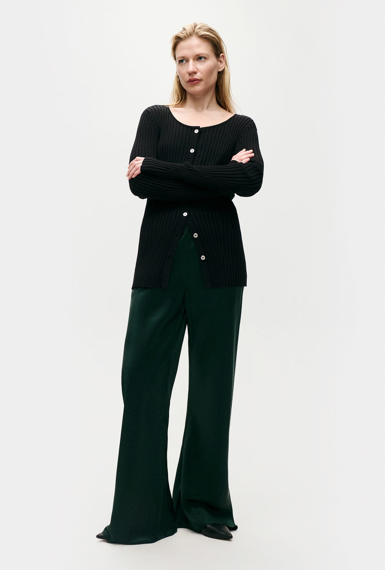 Ribbed Kia Cardigan Black