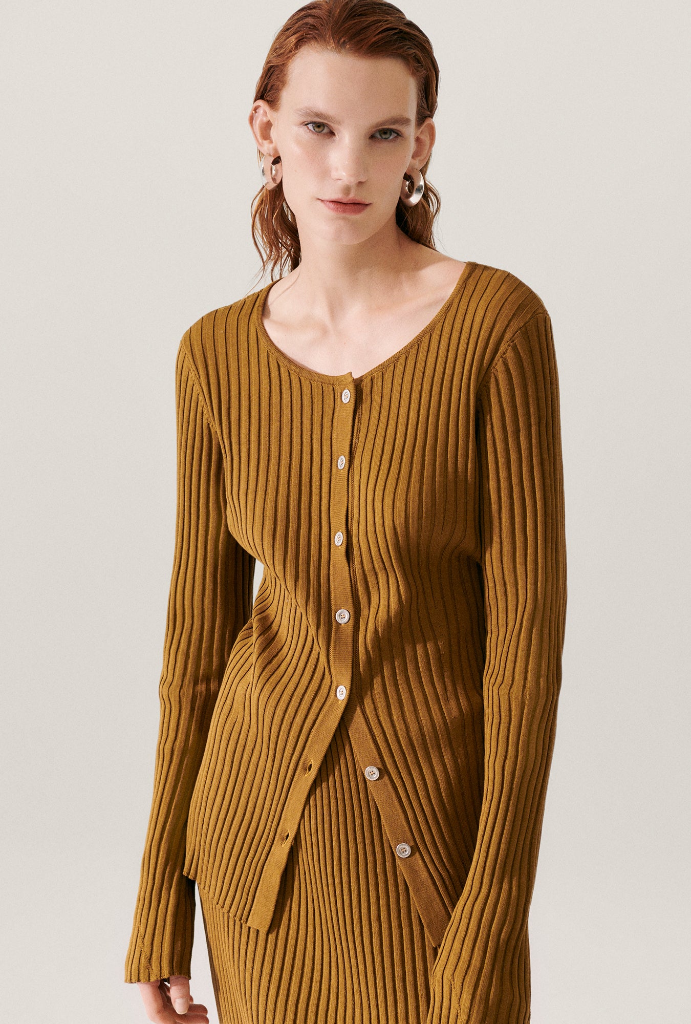 Ribbed Cardigan Drought