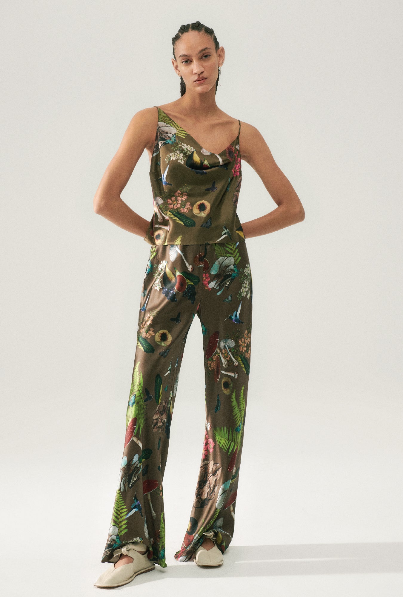 Bias Cut Pants Magic Mushroom Dark Earth