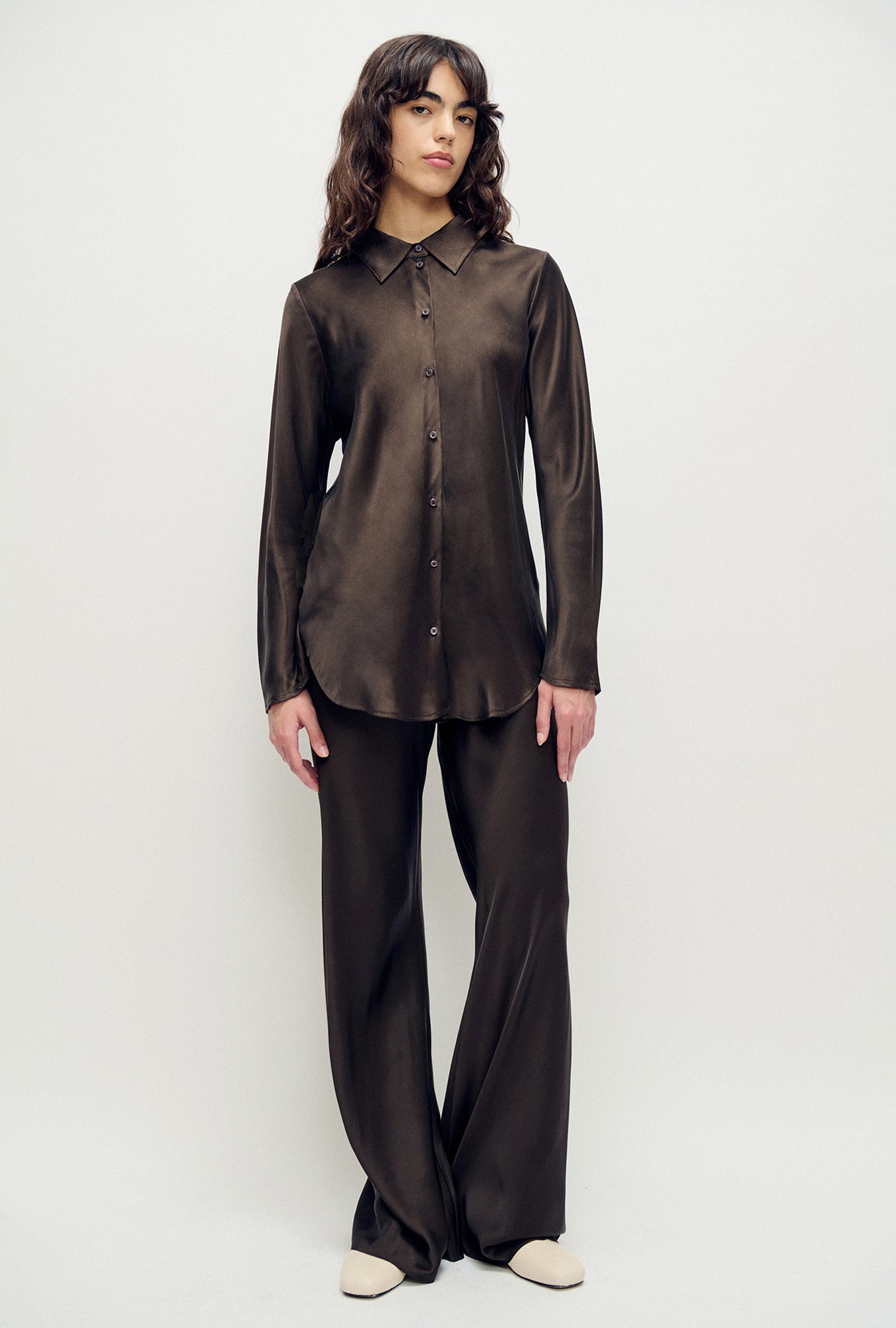 Bias Cut Shirt Mantis