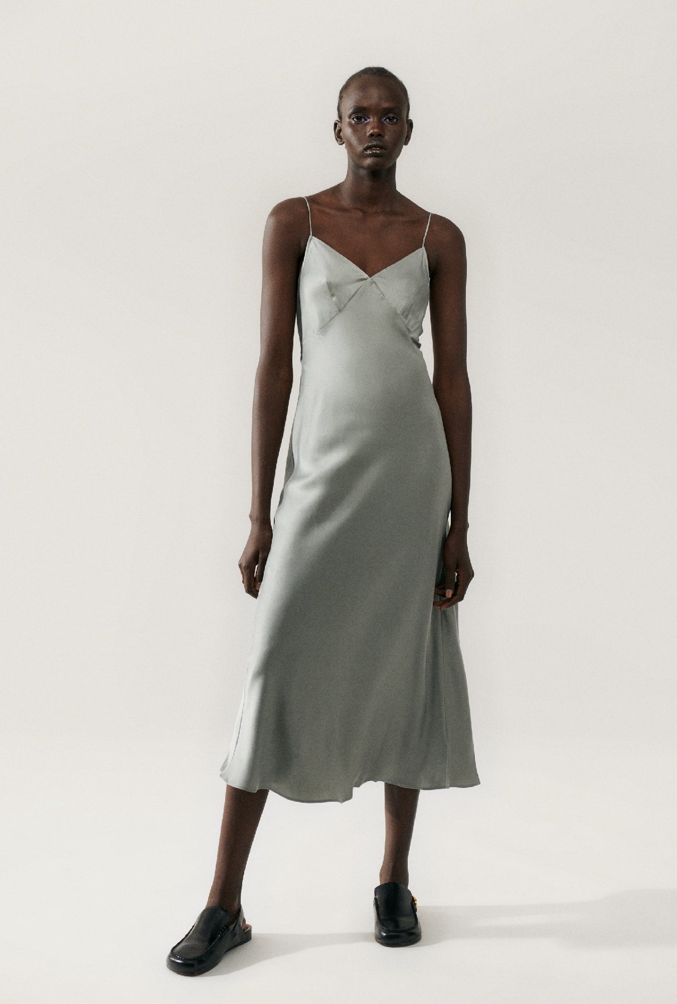 Deco Rouleau Dress Moon